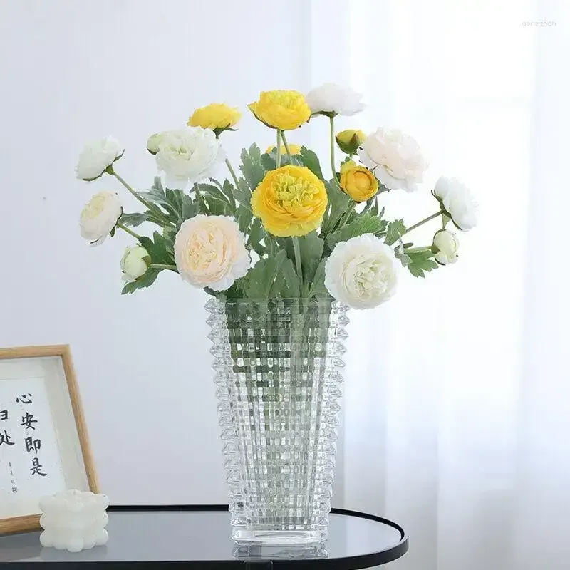 زهور الحوذان Buttercup - صورة 5